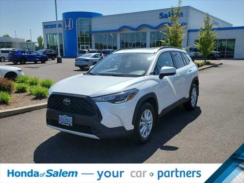 2022 Toyota Corolla Cross LE