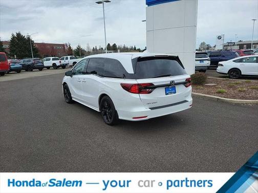 2024 Honda Odyssey Sport