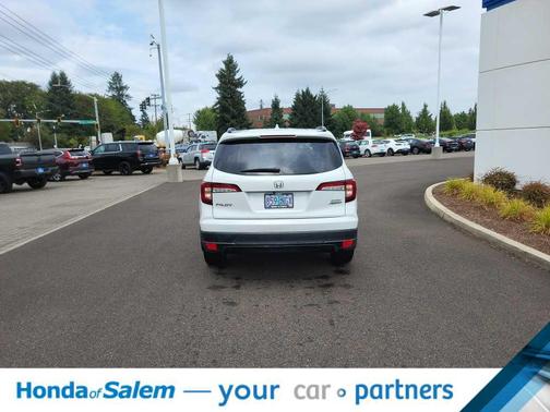 2022 Honda Pilot AWD Sport
