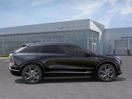 2026 Cadillac OPTIQ Luxury