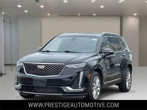 2022 Cadillac XT6 Premium Luxury AWD