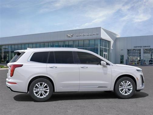2025 Cadillac XT6 Luxury AWD