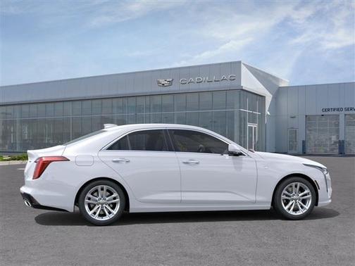 2026 Cadillac CT4 Luxury