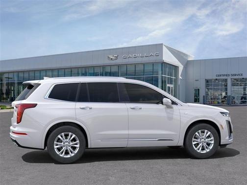 2025 Cadillac XT6 Luxury FWD