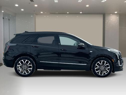 2021 Cadillac XT5 Sport