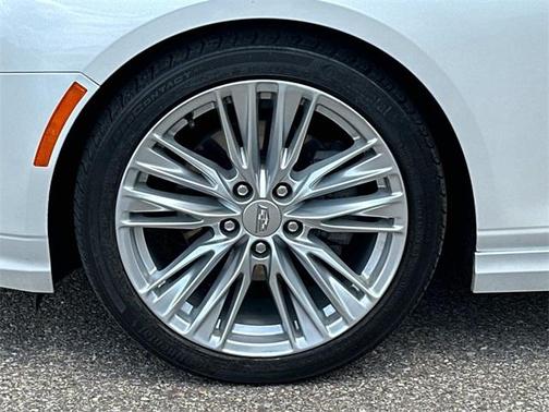 2023 Cadillac CT4 Premium Luxury