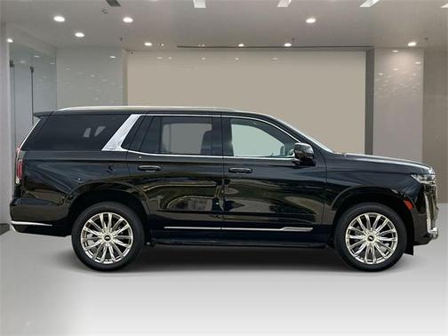 2022 Cadillac Escalade Luxury