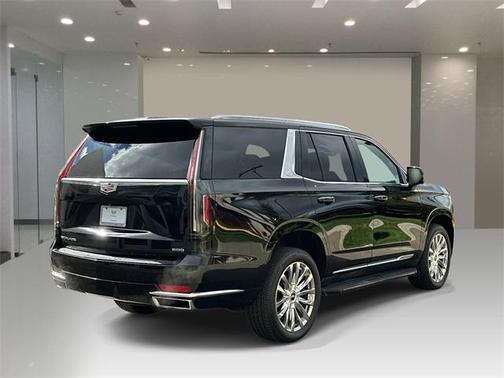 2022 Cadillac Escalade Luxury