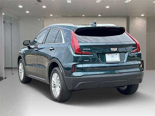 2024 Cadillac XT4 Luxury