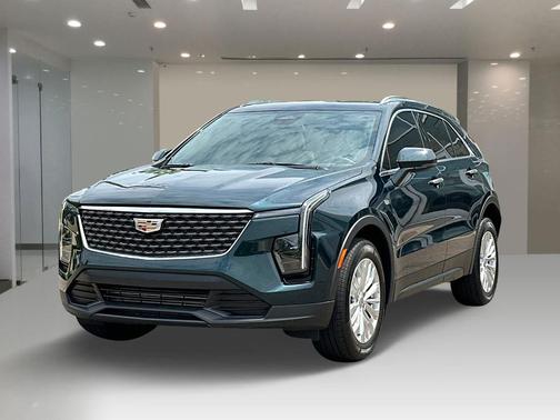 2024 Cadillac XT4 Luxury