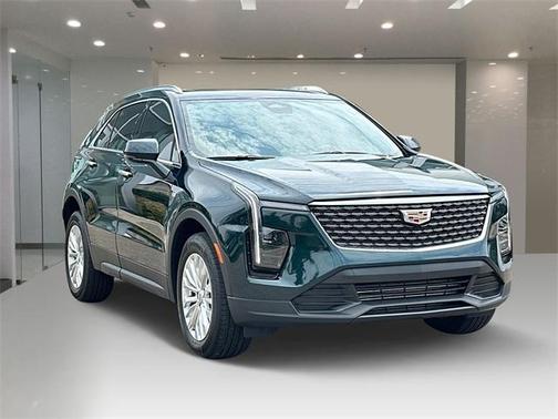 2024 Cadillac XT4 Luxury