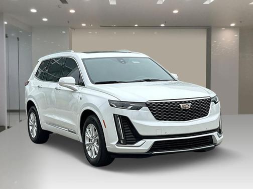 2023 Cadillac XT6 Luxury AWD