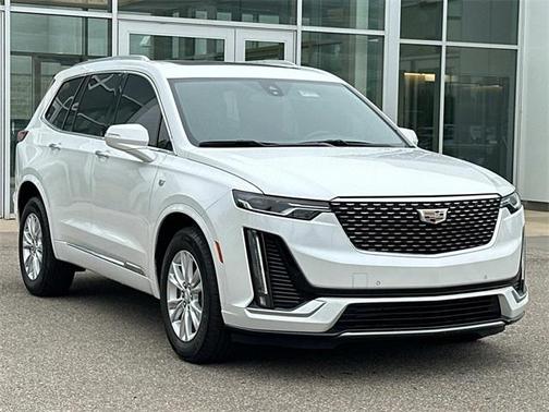 2023 Cadillac XT6 Luxury AWD