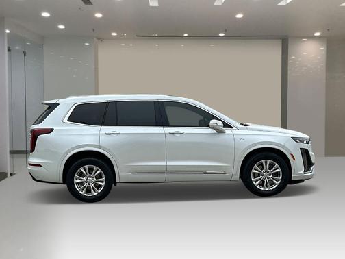 2023 Cadillac XT6 Luxury AWD