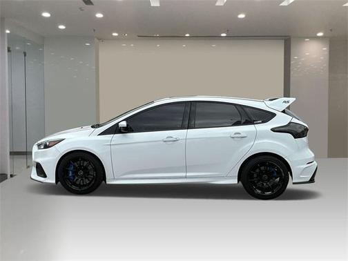 2017 Ford Focus RS Base