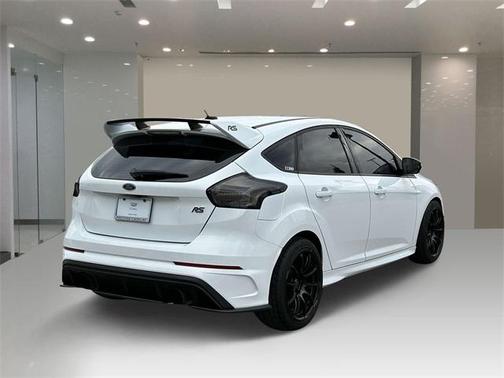 2017 Ford Focus RS Base