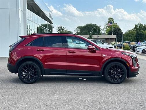 2023 Cadillac XT4 Sport