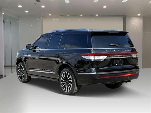 2024 Lincoln Navigator Black Label