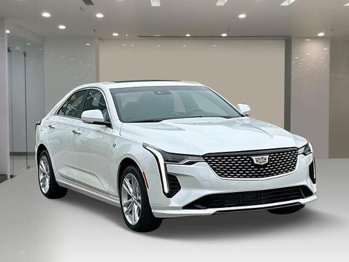 2023 Cadillac CT4 Luxury