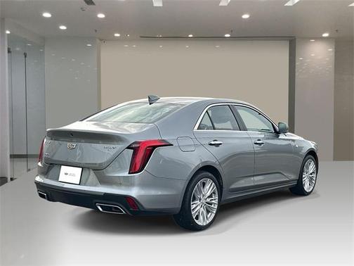 2023 Cadillac CT4 Premium Luxury