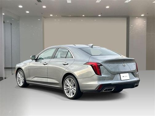 2023 Cadillac CT4 Premium Luxury