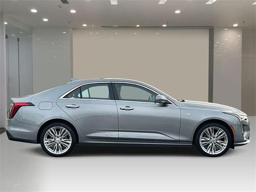 2023 Cadillac CT4 Premium Luxury