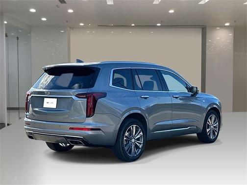2025 Cadillac XT6 Premium Luxury AWD