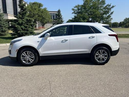 2023 Cadillac XT5 Premium Luxury