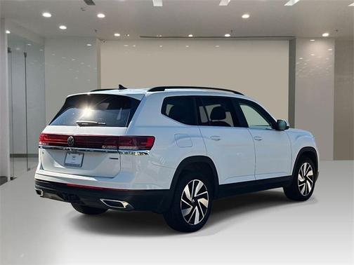 2024 Volkswagen Atlas 2.0T SE