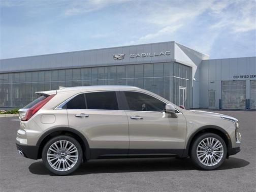 2025 Cadillac XT4 Premium Luxury