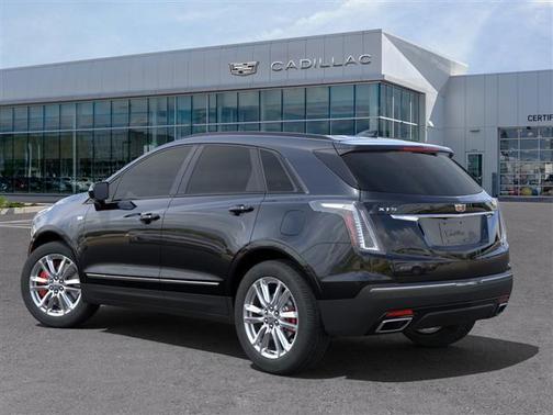 2025 Cadillac XT5 Sport