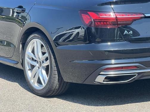 2023 Audi A4 45 S line Premium Plus
