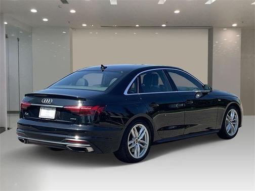2023 Audi A4 45 S line Premium Plus