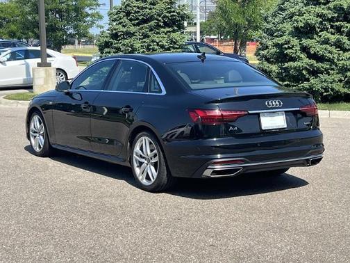 2023 Audi A4 45 S line Premium Plus