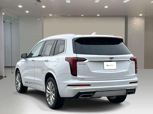 2024 Cadillac XT6 Premium Luxury AWD