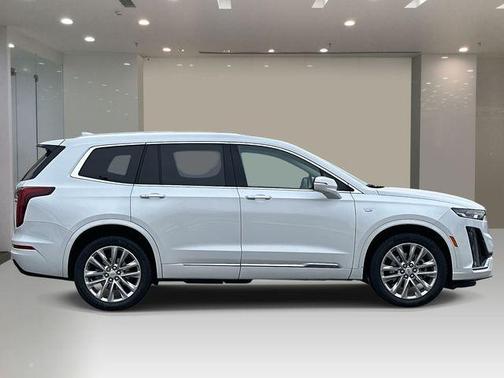 2024 Cadillac XT6 Premium Luxury AWD