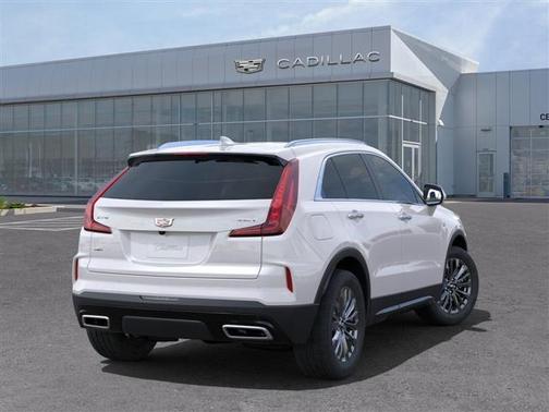 2025 Cadillac XT4 Premium Luxury