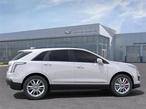 2025 Cadillac XT5 Sport