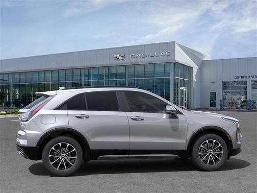 2025 Cadillac XT4 Sport