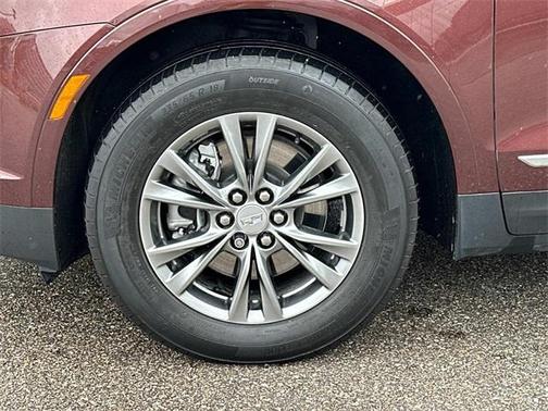 2022 Cadillac XT5 Premium Luxury