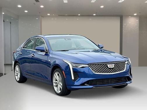 2023 Cadillac CT4 Luxury
