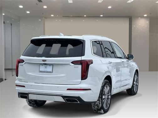 2022 Cadillac XT6 Premium Luxury AWD
