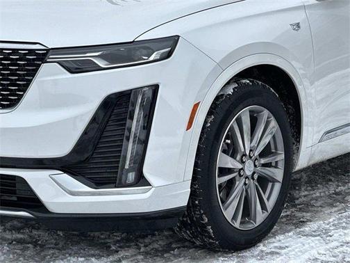 2022 Cadillac XT6 Premium Luxury AWD