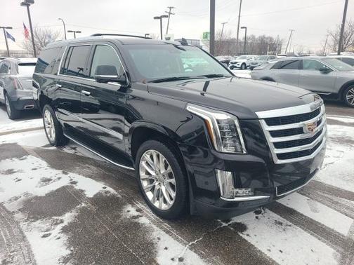 2019 Cadillac Escalade ESV Luxury