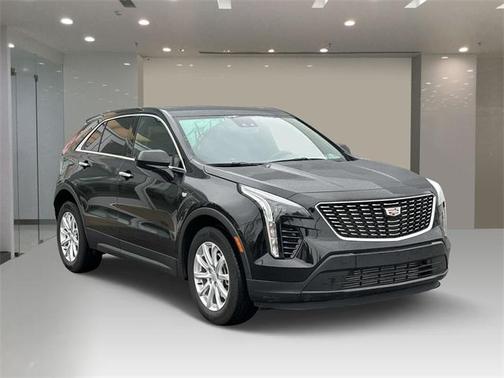 2022 Cadillac XT4 Luxury
