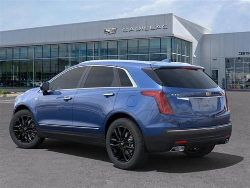 2025 Cadillac XT5 Luxury