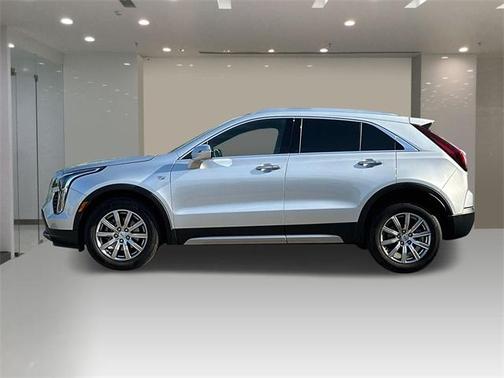 2021 Cadillac XT4 Premium Luxury