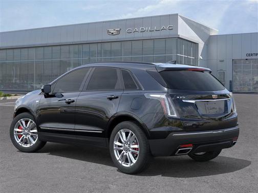 2025 Cadillac XT5 Sport