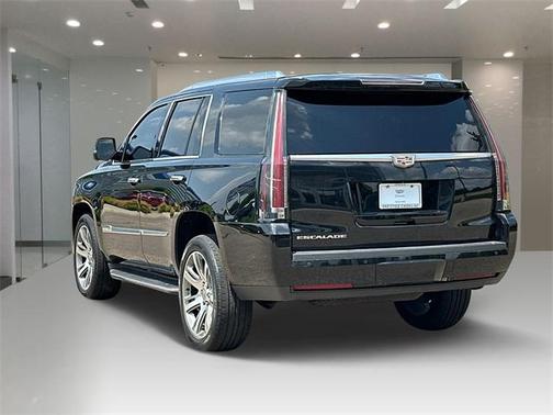 2015 Cadillac Escalade Luxury
