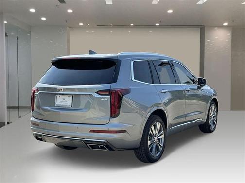 2024 Cadillac XT6 Premium Luxury FWD